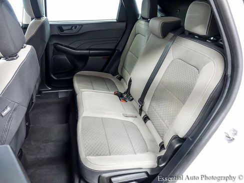 Used 2022 Ford Escape SE AWD/4WD image 11