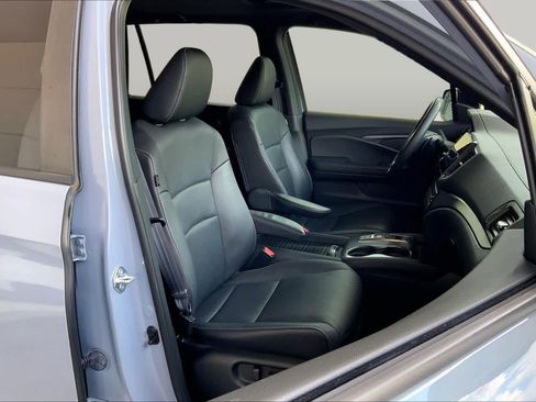 Used 2023 Honda Passport EX-L image 9