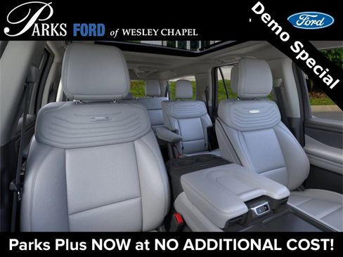 New 2026 Ford Expedition Max Platinum w/ Platinum Ultimate Package image 10