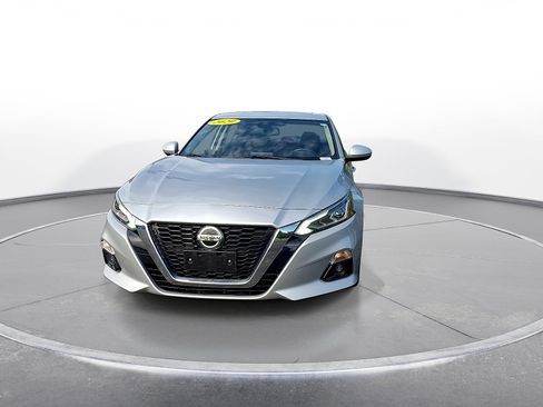 Used 2020 Nissan Altima 2.5 SL AWD/4WD image 3