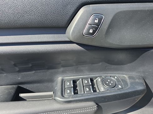 Used 2024 Ford Ranger XLT AWD/4WD image 16