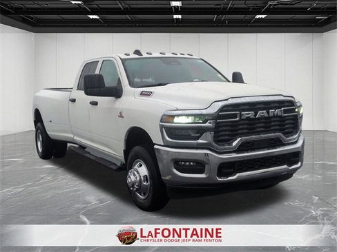 New 2026 RAM 3500 Tradesman w/ Chrome Appearance Group A image 7