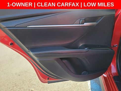 Used 2025 Toyota Camry SE FWD image 17