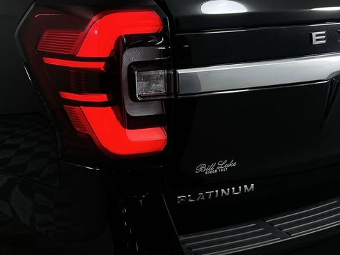 Used 2023 Ford Expedition Max Platinum image 13