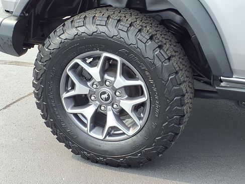 Used 2023 Ford Bronco Badlands AWD/4WD image 26