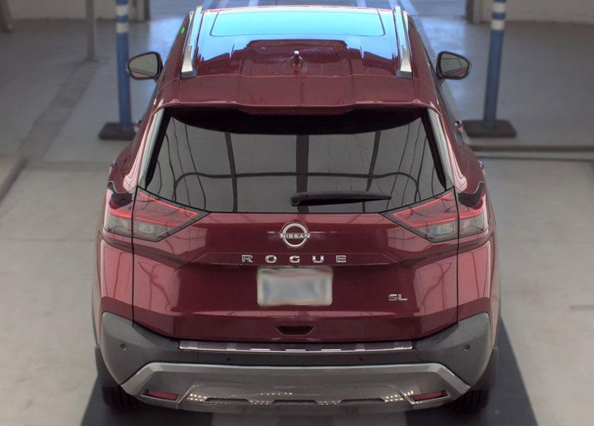 Used 2023 Nissan Rogue SL w/ SL Premium Package FWD image 4