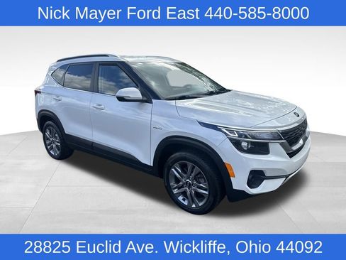 Used 2021 Kia Seltos S image 1