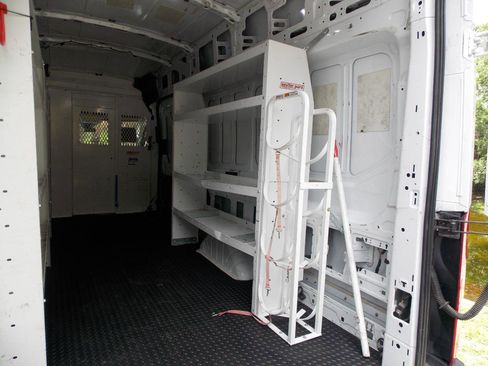 Used 2020 Ford Transit 250 148 High Roof Extended image 14