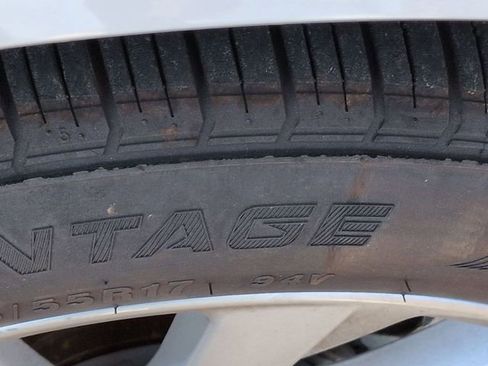 Used 2024 Toyota Camry LE image 11