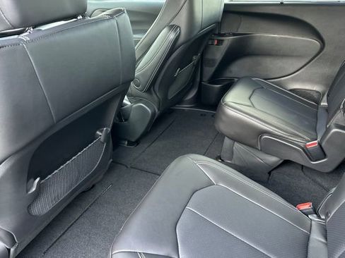 New 2026 Chrysler Voyager LX image 12