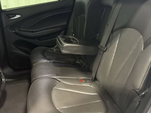 Used 2017 Buick Envision Essence AWD/4WD image 38