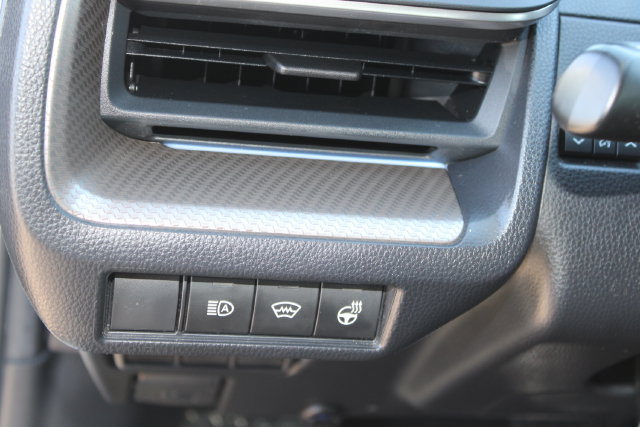 Used 2024 Toyota Prius XLE FWD image 12