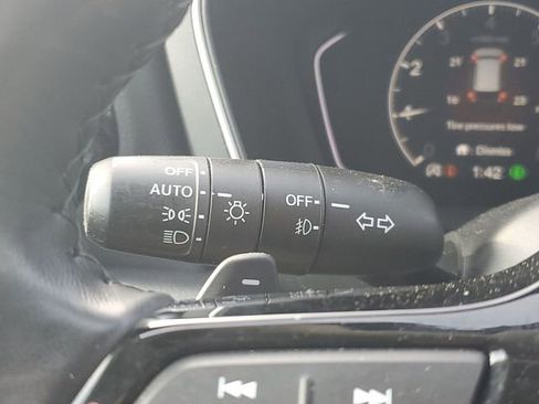 Used 2023 Honda Pilot EX-L image 34