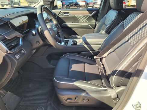 New 2026 GMC Acadia Denali w/ Super Cruise Package AWD/4WD image 12