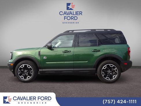 Used 2025 Ford Bronco Sport Outer Banks w/ Outer Banks Tech Package+ AWD/4WD image 4