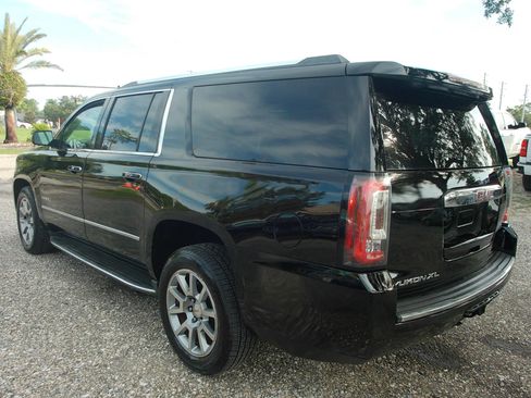 Used 2015 GMC Yukon XL Denali w/ Open Road Package RWD image 8