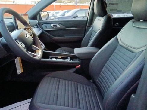 New 2026 Ford Explorer ST-Line w/ Premium Package RWD image 15