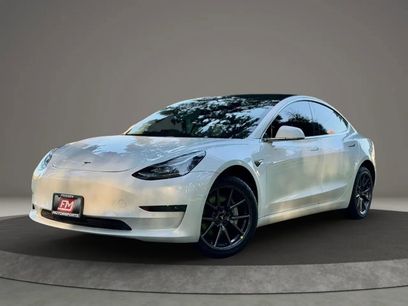 Used 2019 Tesla Model 3 Standard Range Plus