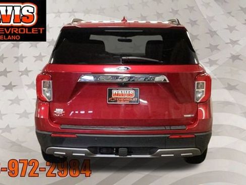 Used 2020 Ford Explorer XLT w/ Equipment Group 202A AWD/4WD image 6