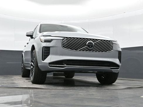 New 2026 Volvo XC90 B6 Ultra w/ Protection Package Premier image 26
