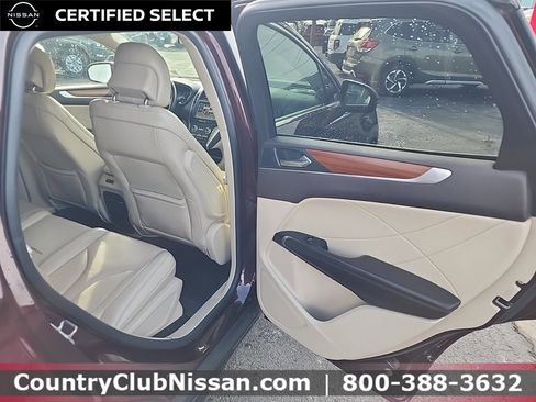 Used 2019 Lincoln MKC Select w/ Select Plus Package image 31
