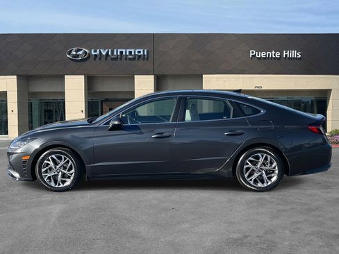 Certified 2023 Hyundai Sonata SEL w/ Convenience Package image 3