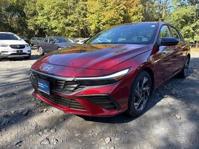 Certified 2025 Hyundai Elantra Sport