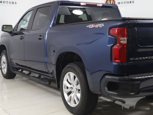 Used 2021 Chevrolet Silverado 1500 Custom AWD/4WD image 22