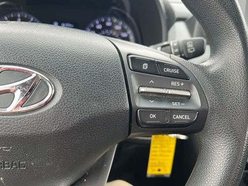 Used 2019 Hyundai Kona SE AWD/4WD image 21