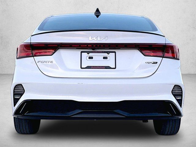 Used 2024 Kia Forte GT-Line w/ GT-Line Premium Package FWD image 4