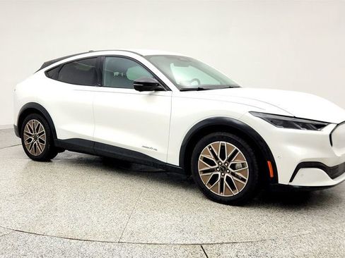 Used 2024 Ford Mustang Mach-E Premium image 3