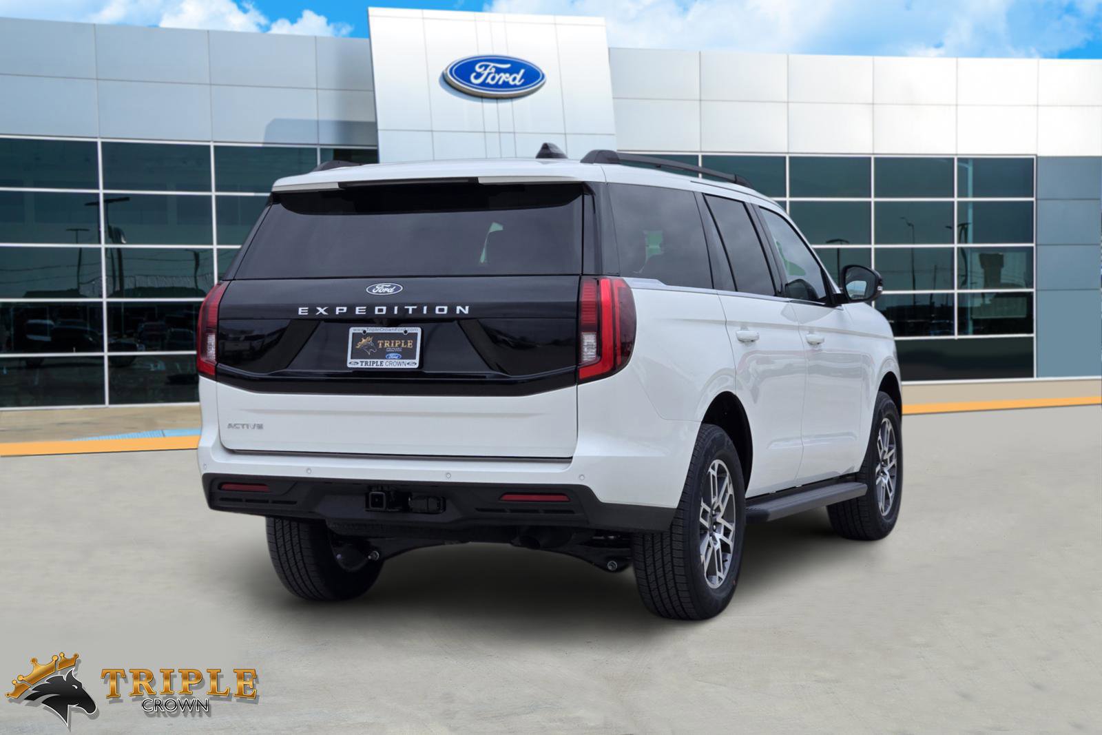 New 2026 Ford Expedition Active RWD image 5