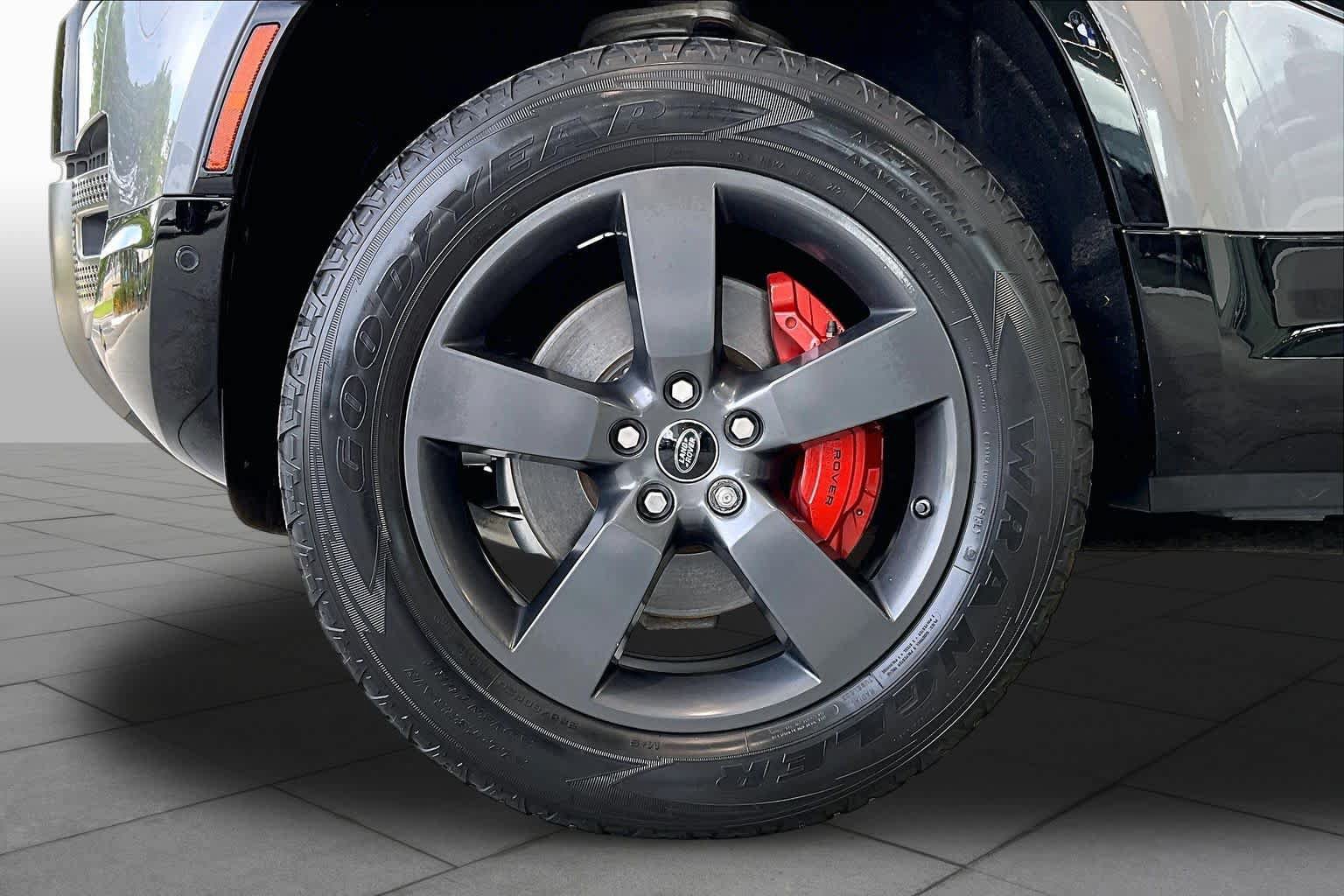 Used 2020 Land Rover Defender 110 X AWD/4WD image 10
