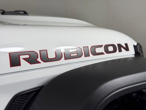 Used 2026 Jeep Wrangler Unlimited Rubicon AWD/4WD image 8