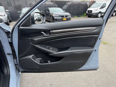 Used 2022 Honda Accord Sport image 10