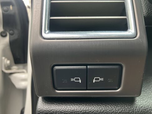 Used 2016 Ford F150 Limited w/ Trailer Tow Package image 21