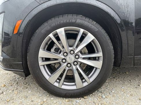 Certified 2024 Cadillac XT6 Premium Luxury AWD/4WD image 12