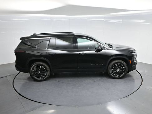 New 2026 Chevrolet Traverse LT w/ Sun and Wheel Package FWD image 90