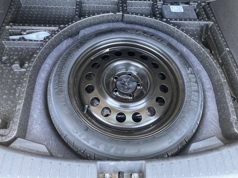Used 2019 Ford Escape SEL AWD/4WD image 9