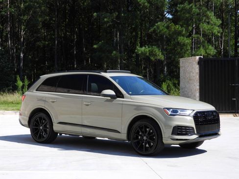 Used 2021 Audi Q7 3.0T Premium Plus AWD/4WD image 46