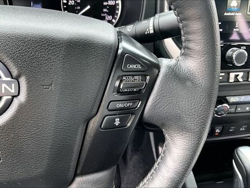 Certified 2025 Nissan Frontier SV w/ SV Convenience Package image 11