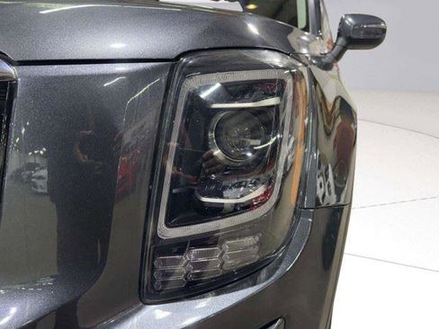 Used 2022 Kia Telluride LX AWD/4WD image 6