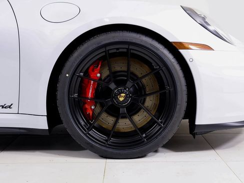 New 2026 Porsche 911 Carrera 4 GTS image 26