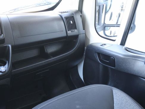 Used 2021 RAM ProMaster 3500 w/ Convenience Group image 15