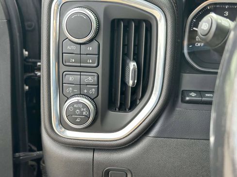 Used 2019 GMC Sierra 1500 AT4 w/ AT4 Premium Package AWD/4WD image 21