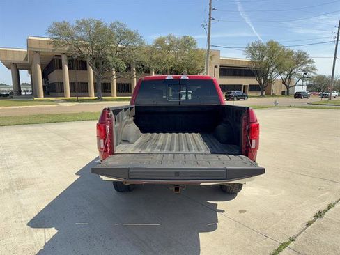 Used 2020 Ford F150 Lariat image 6