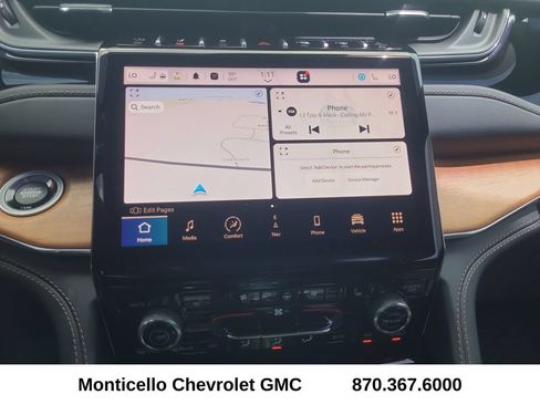 Used 2023 Jeep Grand Cherokee L Summit AWD/4WD image 19