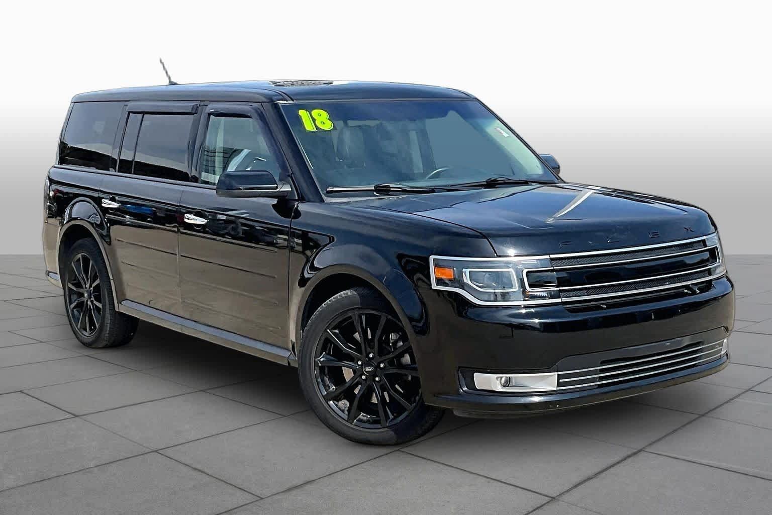 Used 2018 Ford Flex Limited w/ Limited Appearance Package AWD/4WD image 4