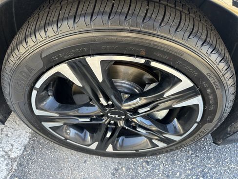 Used 2023 Kia K5 GT-Line image 7