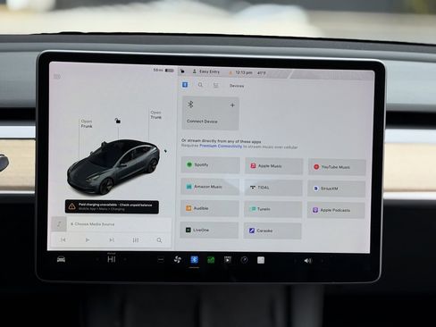 Used 2021 Tesla Model 3 Standard Range Plus image 46